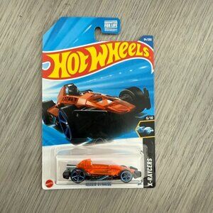 Hot Wheels Arrow Dynamic Orange X-Raycers 5/10 Diecast Kids Toy Car 64/250 OS